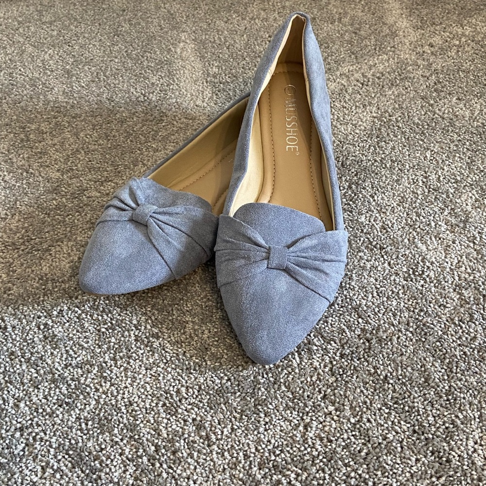 Flats - Picture 3 of 3